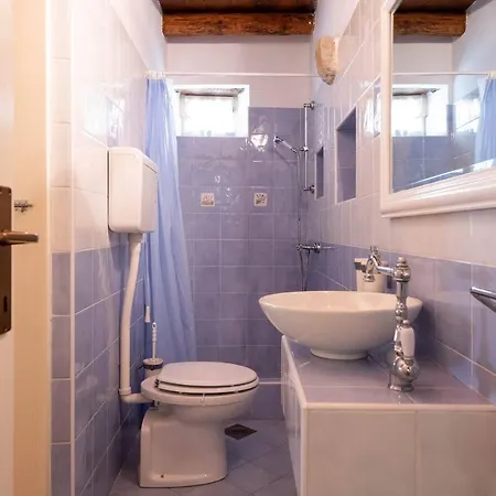 Holiday House Rose Дом отдыха