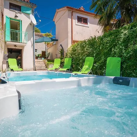 بيت للعطل Holiday House Rose